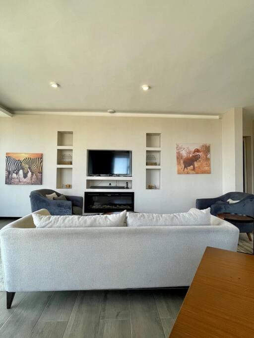 A Scenic Escape Within Nairobi Apartment Exterior photo